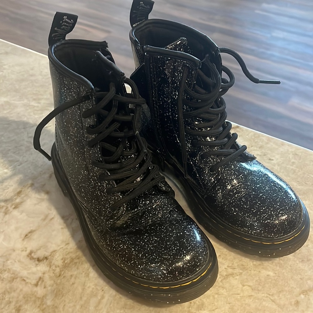 Doc Martens Glitter with soles Bouncing